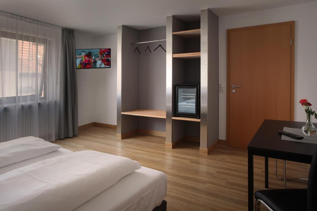 Hotel Gasthof Metzgerei Lamm - Benedikt Rueckel ガイゼルヴィント エクステリア 写真